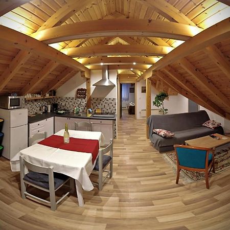 Apartman Tonka Оточац Экстерьер фото