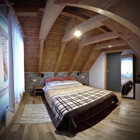 Apartman Tonka Оточац Экстерьер фото